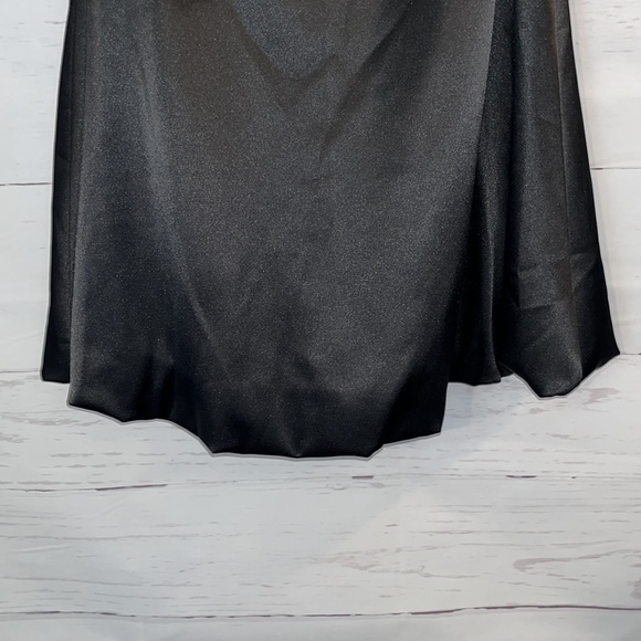 White House Black Market Strapless Little Black Dress sz 2 - Picture 4 of 9